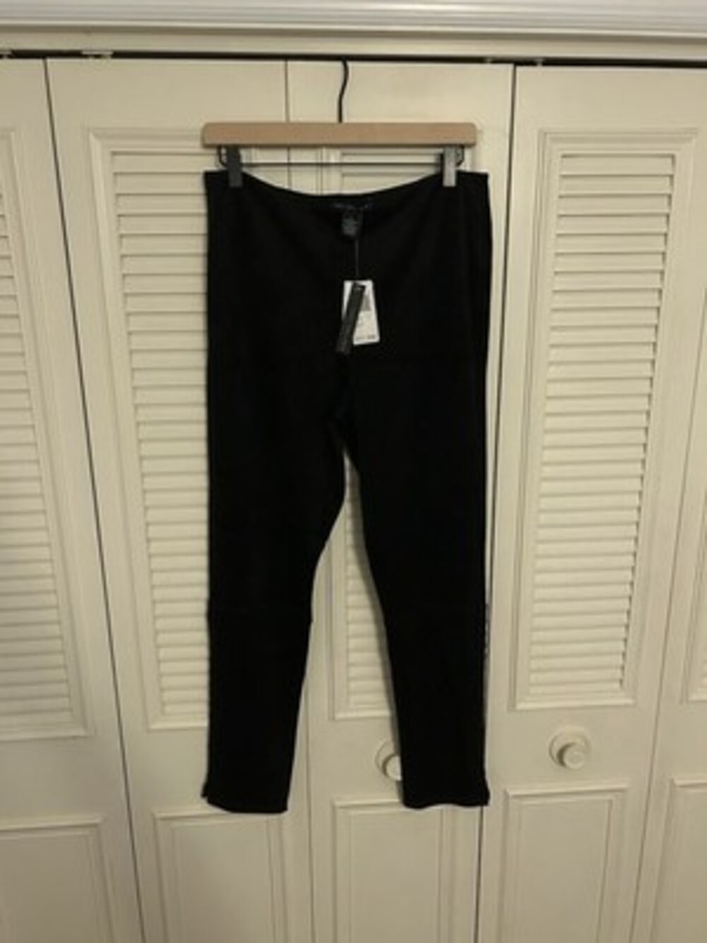 JOAN VASS Faux Leather Pants Size Large